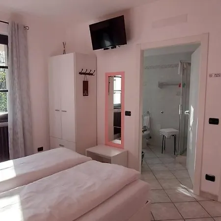 Bed & Breakfast Eden Colico