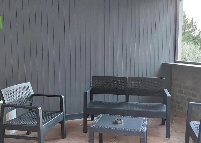 Oda ve Kahvaltı Eden Colico